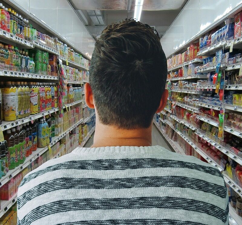 Grocery Stores Near Popular Chicago Buildings