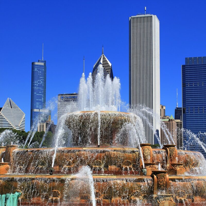 Chicago neighborhoods tour