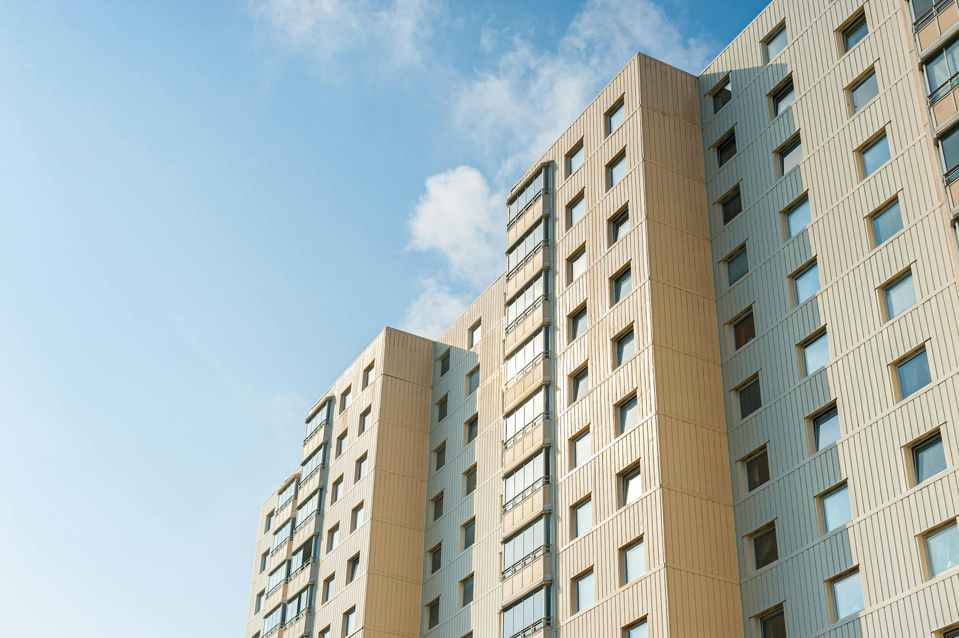 Summer Leasing in Chicago